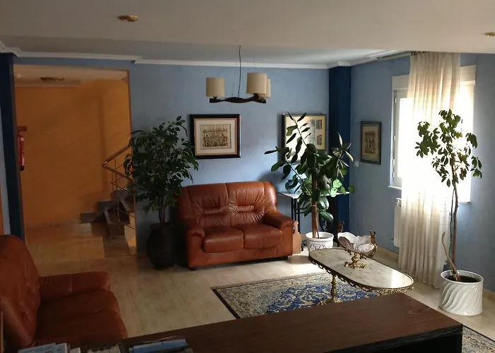 San Froilan 라 비르헨 델 카미노