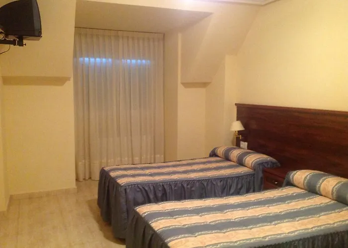 게스트하우스 San Froilan 2*