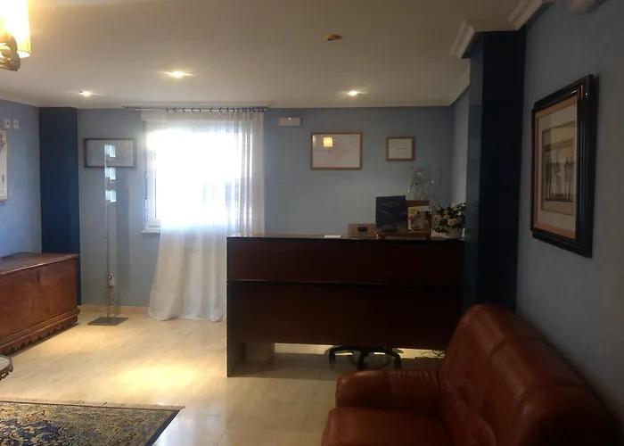 게스트하우스 San Froilan 2*